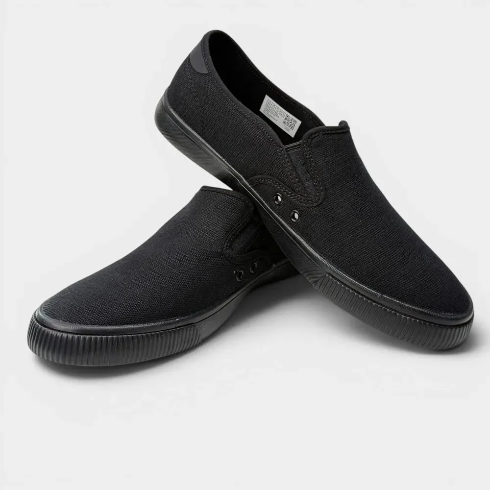 TOMS Baja Slip-On Triple Black Canvas Sneakers (10012504)